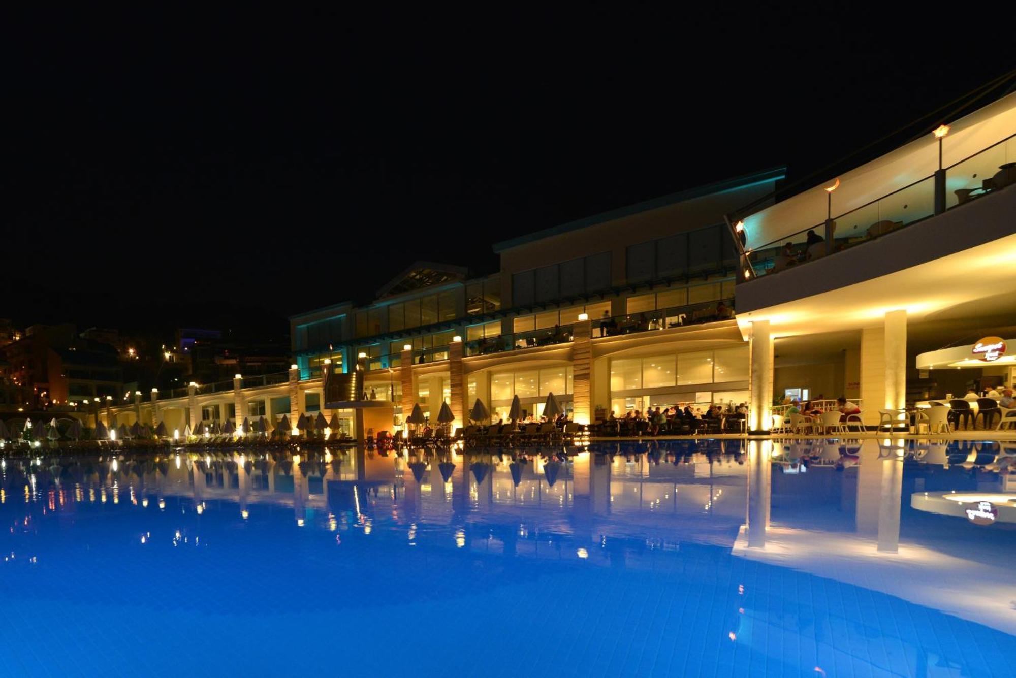 Orka Sunlife Resort Hotel And Aquapark Ölüdeniz Dış mekan fotoğraf